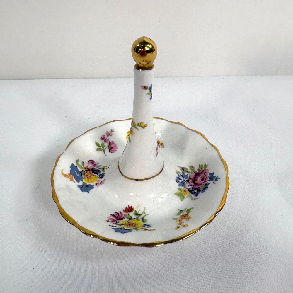 Canadian Superior Ring Holder White Floral Fine Bone China Gold Trim 70s Vintage